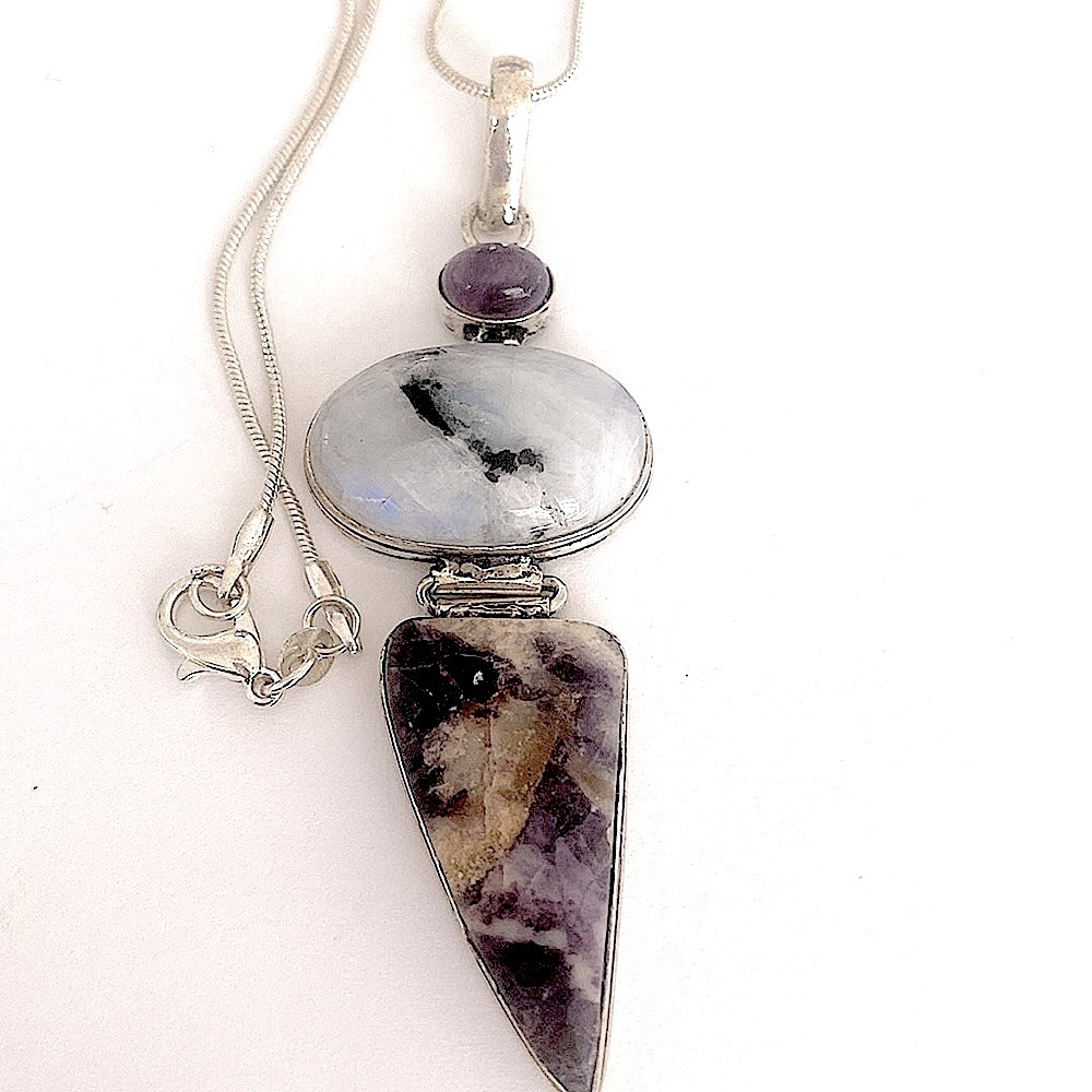 2 inch, Fluorite, Rainbow Moonstone, Amethyst pendant on a silver chain. - Picture 4 of 5